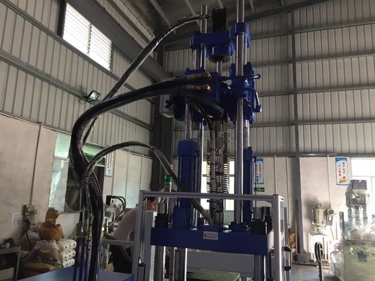 200MM 오프닝 스트록 55T 2 개의 작업 테이블과 수압 수직 주입 Molding Machine