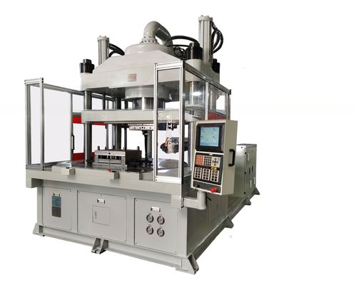 250T 수직 클램핑 수평 주입 폼 머신 44.5kW 1 년 보증