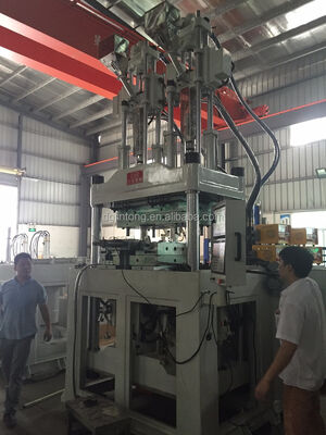 JINTONG Center Turret Two Color Material Hydraulic Vertical Injection Molding Machine PVC/PP Screw Energy Saving JTT2V3R-2400